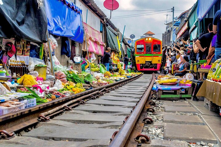 floating market tour activity